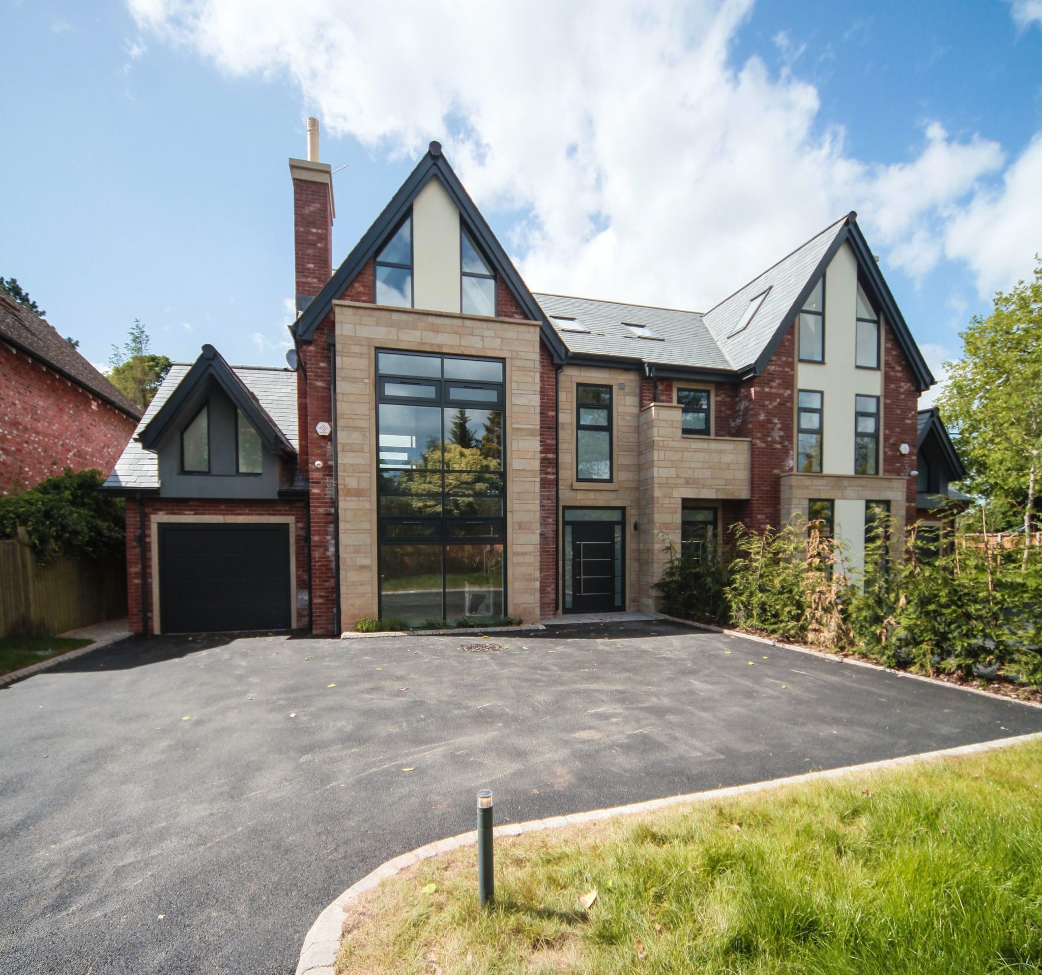 Warren Drive, Hale Barns Tsiantar Architects