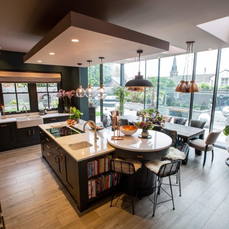 Midnight Blue and Copper Kitchen-min